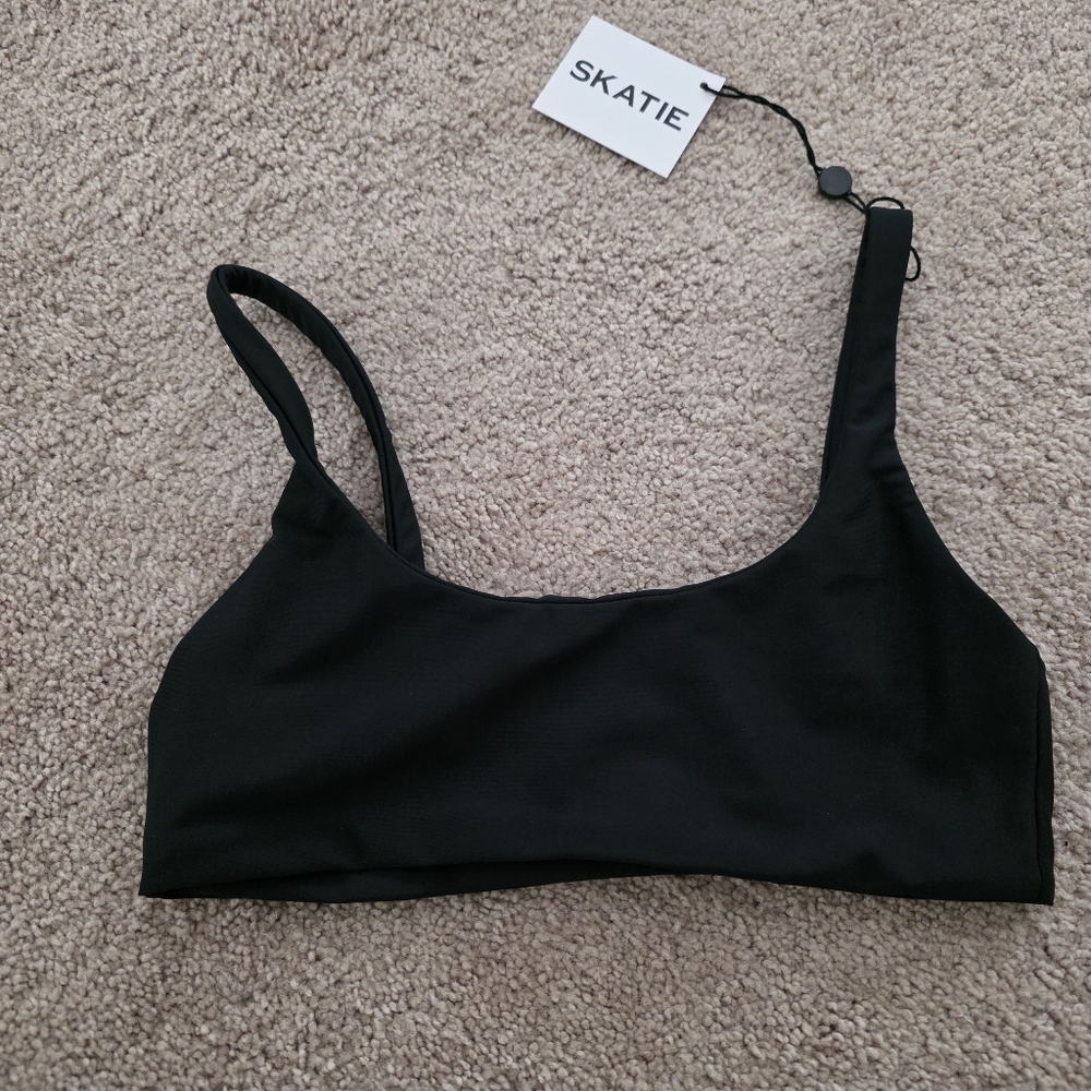 Skatie Black Athletic Bikini Top Swim